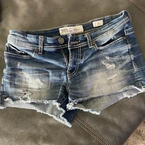 BKE Payton Jean shorts  size 28